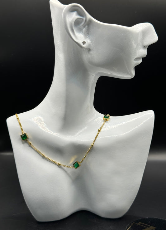 Halskette ,,Smaragda“